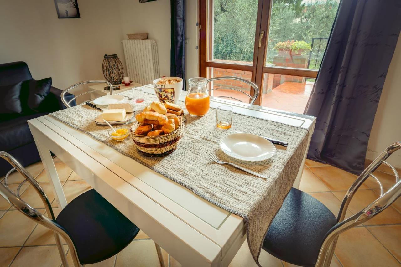 La Casina Del Canneto Pergine Valdarno Habitación foto
